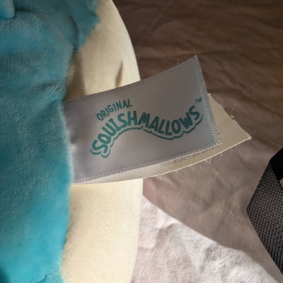 2/30$ Squishmallows Blue and Pink Butterfly Dog - Picture 5 of 6